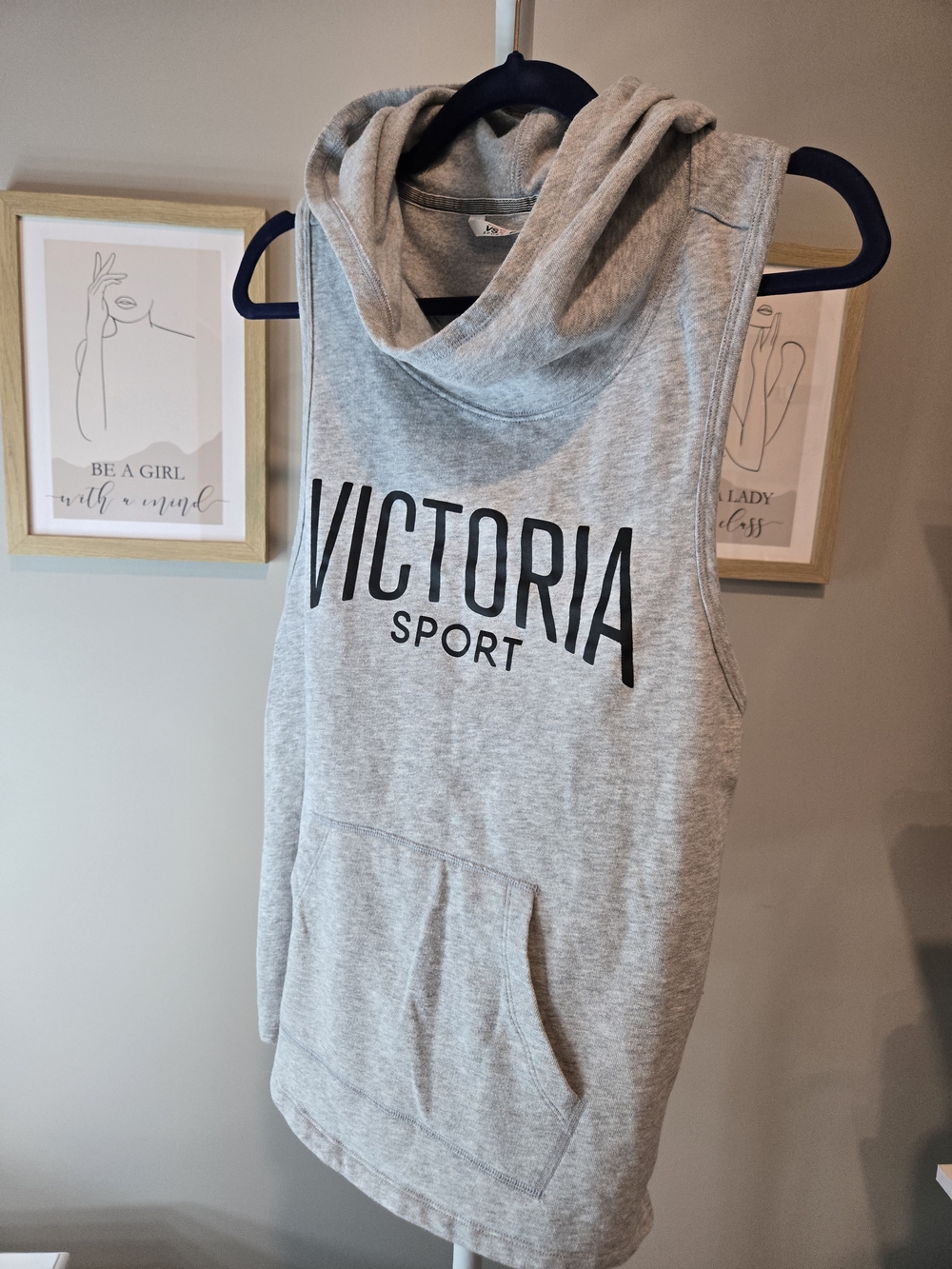 Women's Gray Sleeveless Hoodie